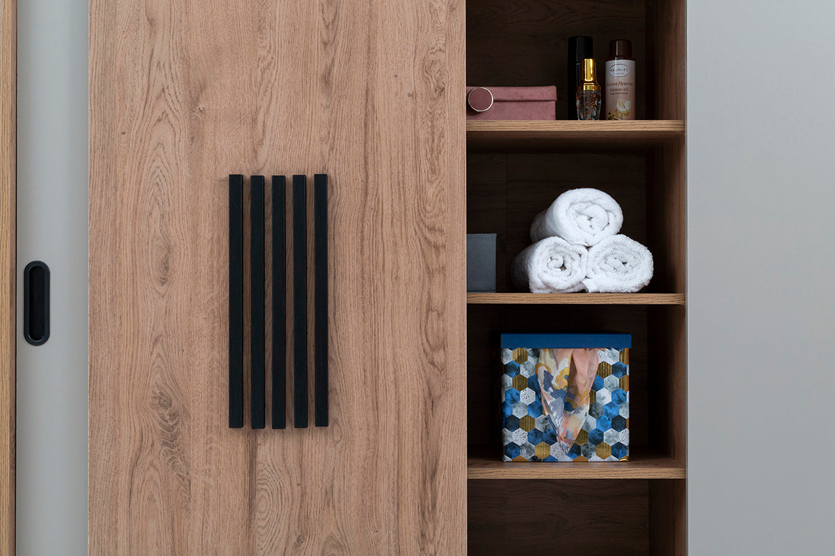 Moreno Chest of Drawers - 4-047